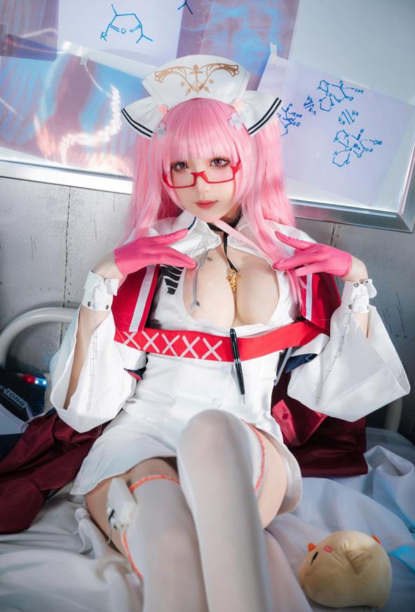 瓜希酱 – NO.037 英仙座护士[20P/109MB]