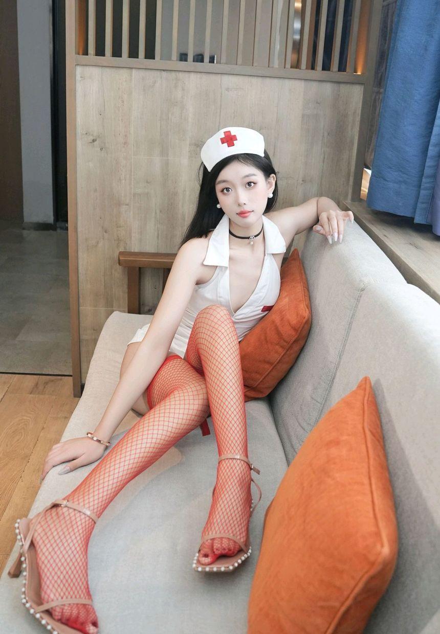 [FEILIN嗲囡囡] 2024.10.24 VOL.476 江念鱼 [69+1P]