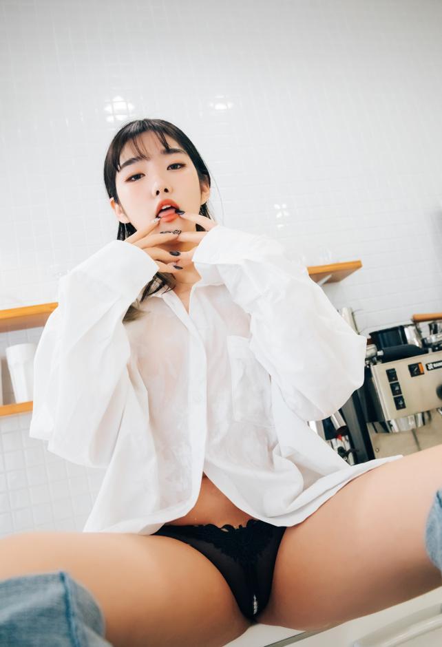 Sonson – NO.026 [Loozy] Nude Apron[110P-206MB]