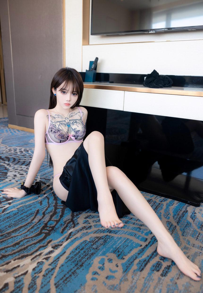 [XiuRen秀人网] 2024.06.06 No.8661 奶瓶. [83+1P]