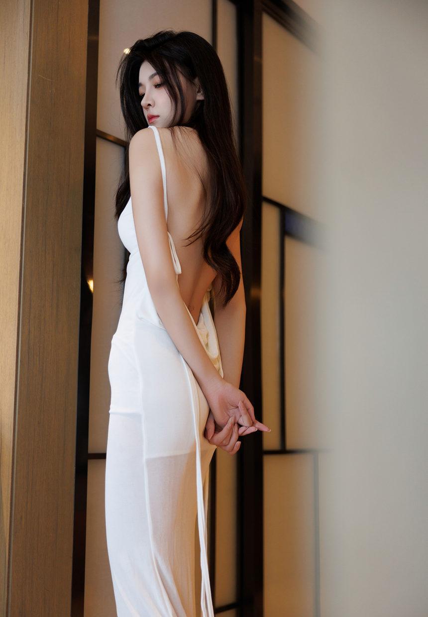 [XiuRen秀人网] 2024.11.25 No.9499 初梦瑶 [90+1P]