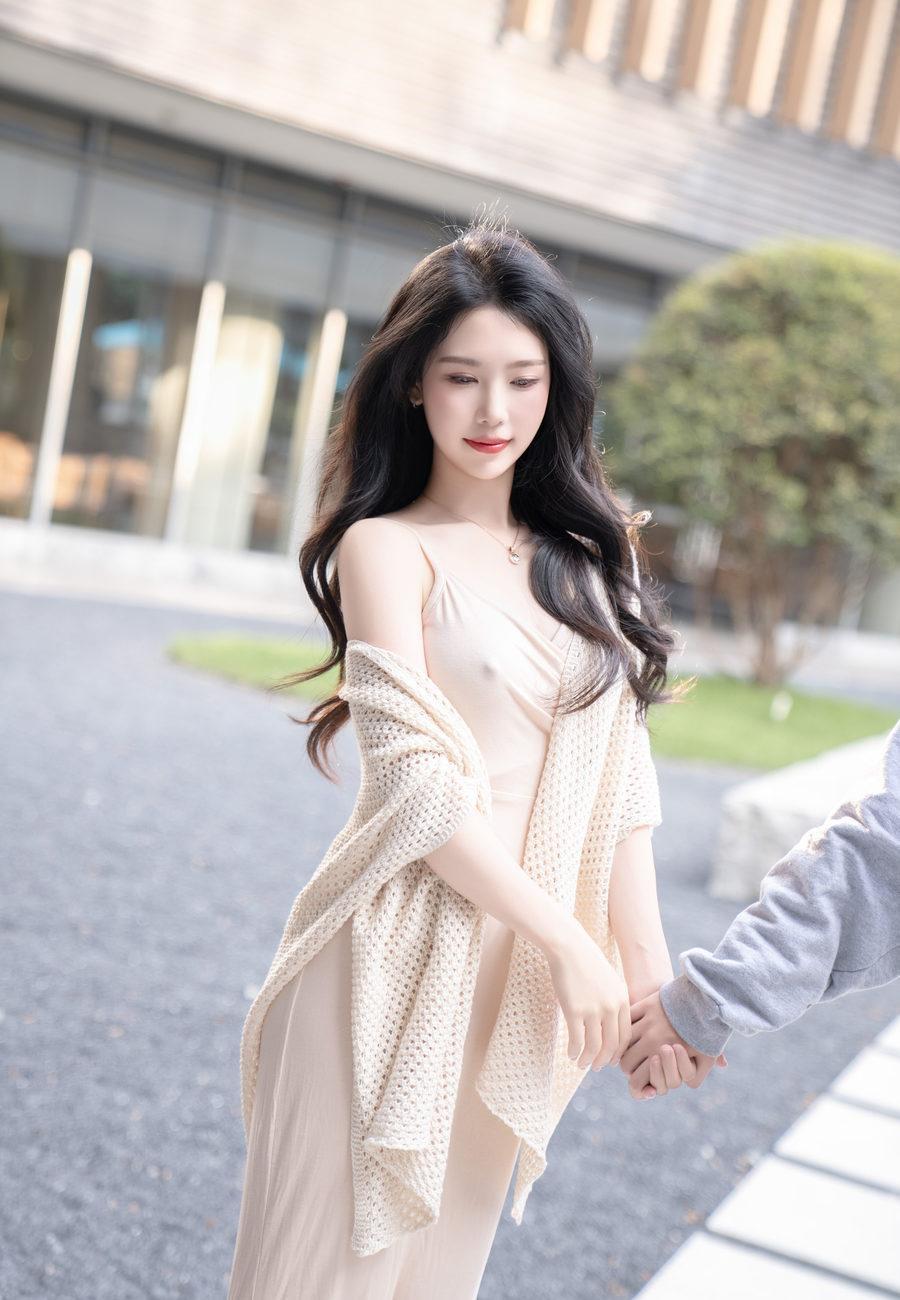 [XiuRen秀人网] 2024.05.17 No.8559 利世 [84+1P]