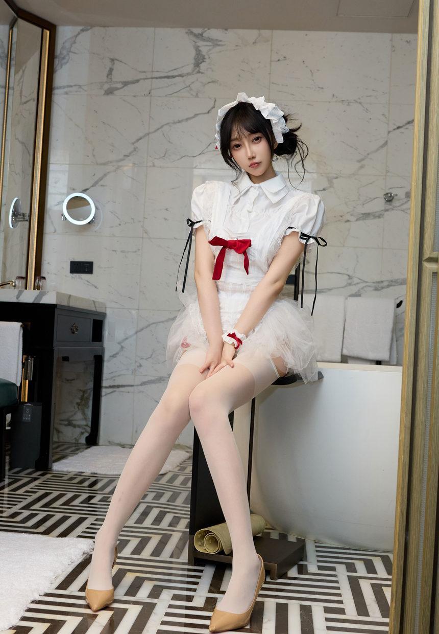 [XiuRen秀人网] 2025.09.29 No.10827 玥儿玥er [64+1P]