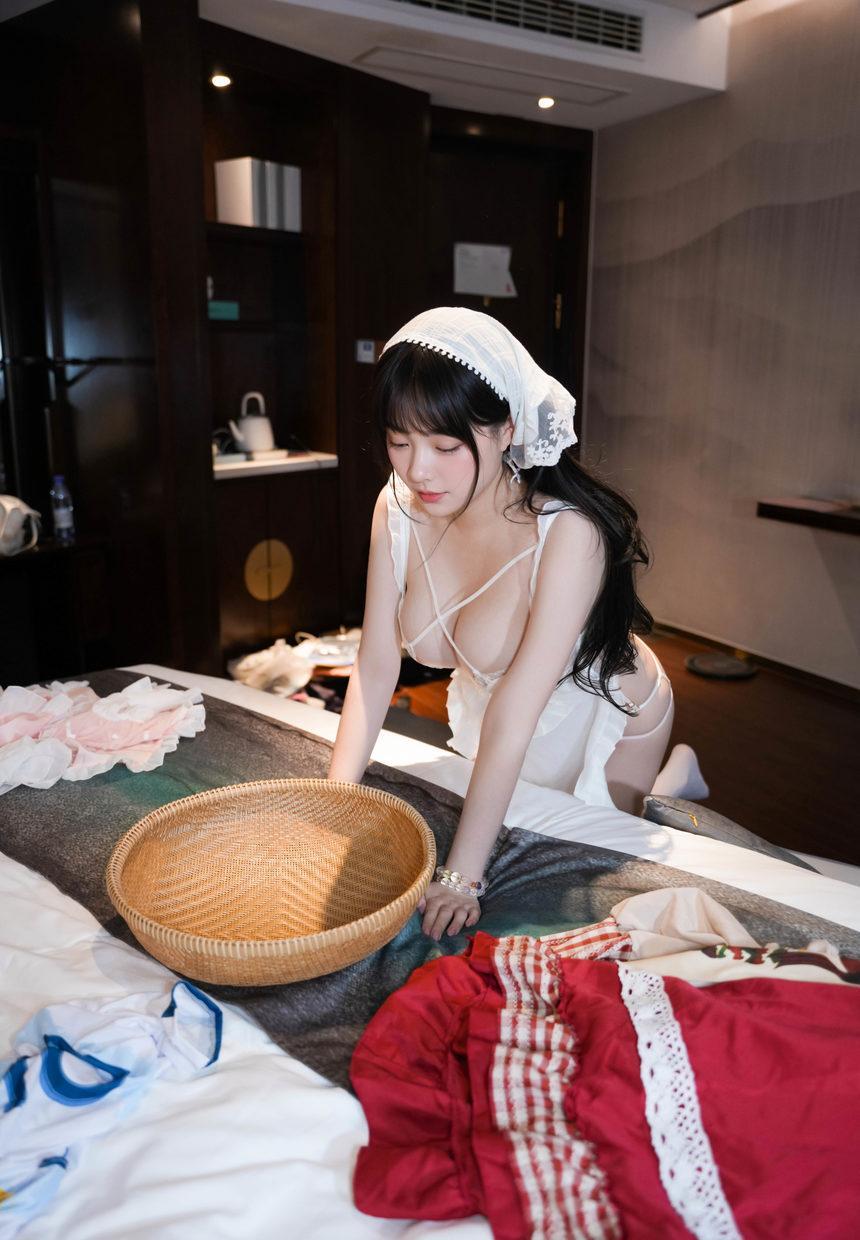 [XiuRen秀人网] 2025.08.08 No.10631 软情 [78+1P]