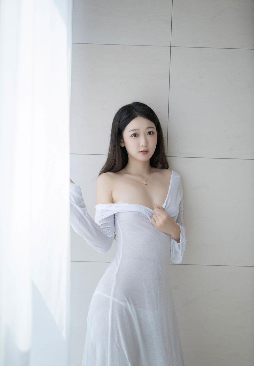 [XiuRen秀人网] 2025.02.05 No.9840 唐安琪 [84+1P]