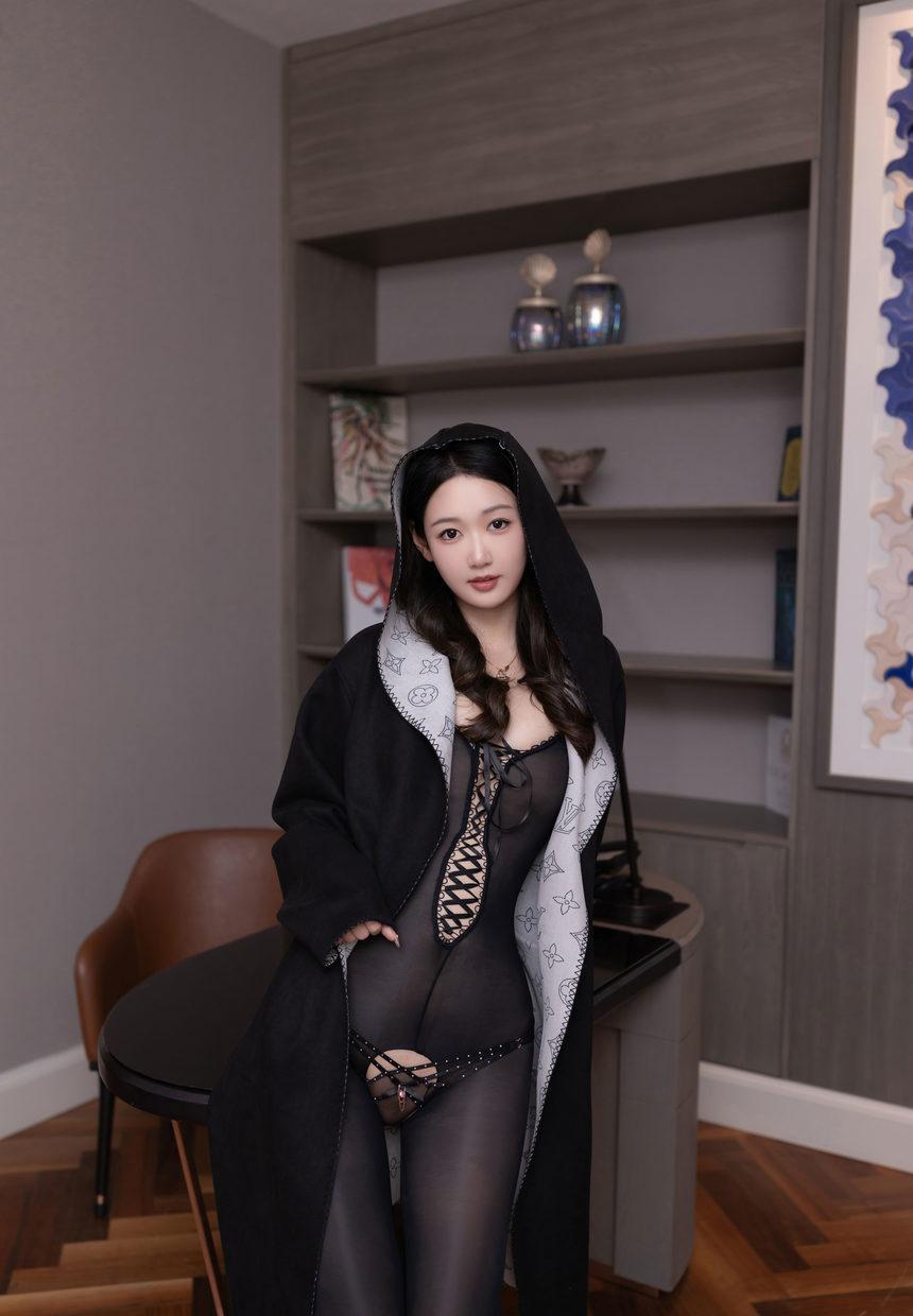 [XiuRen秀人网] 2025.03.17 No.10030 唐安琪 [79+1P]