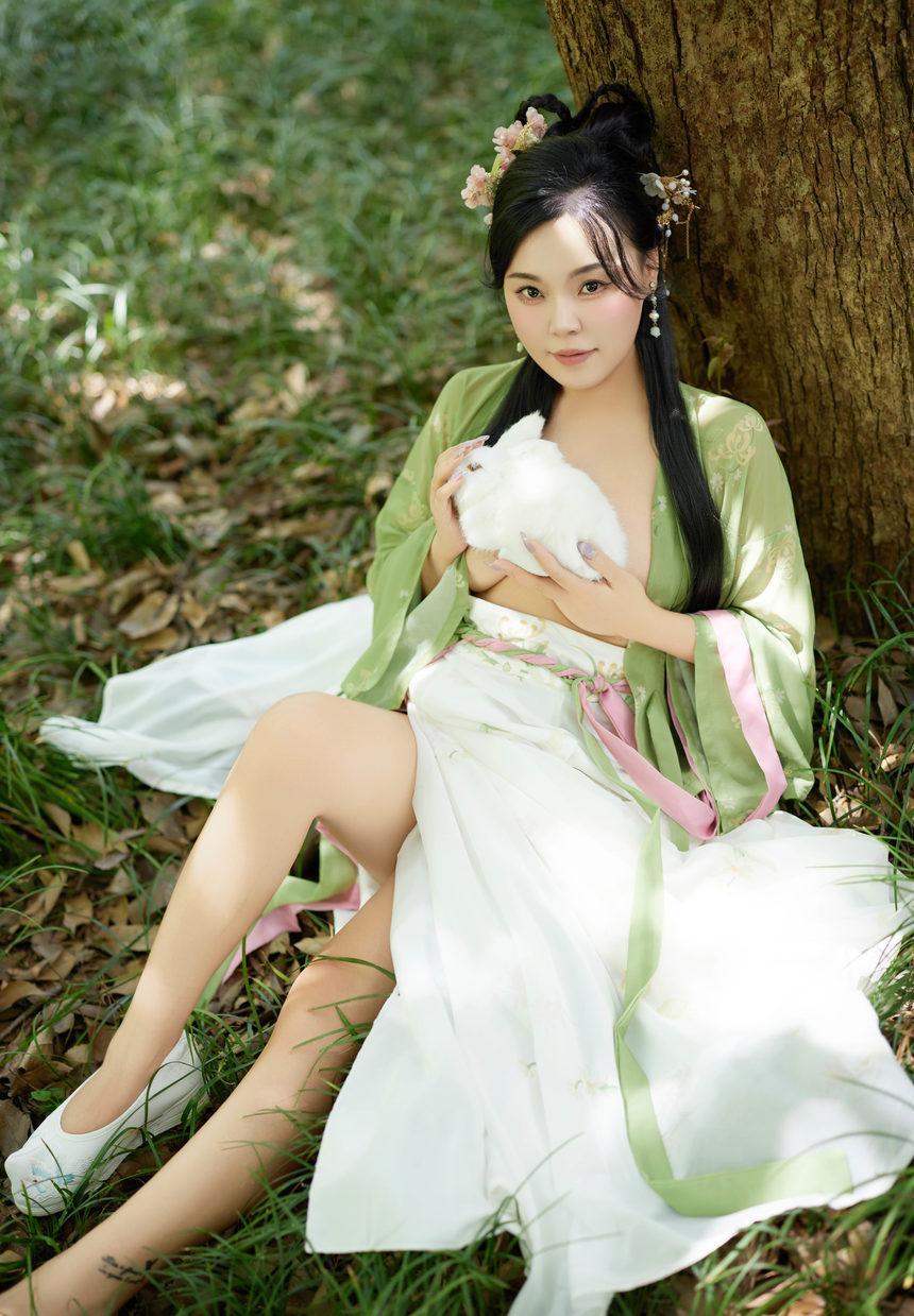 [XiuRen秀人网] 2024.09.14 No.9162 麦田 [72+1P]