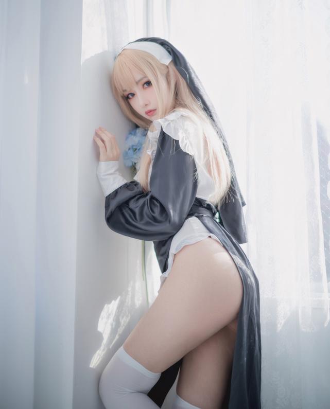 Shika小鹿鹿 – NO.089 修女[16P-172MB]