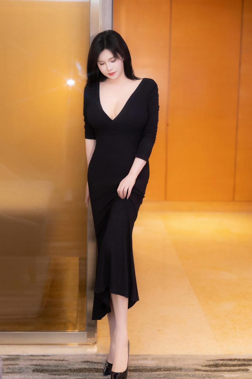 [XiuRen秀人网] 2024.07.02 No.8787 水水姐 [78+1P]