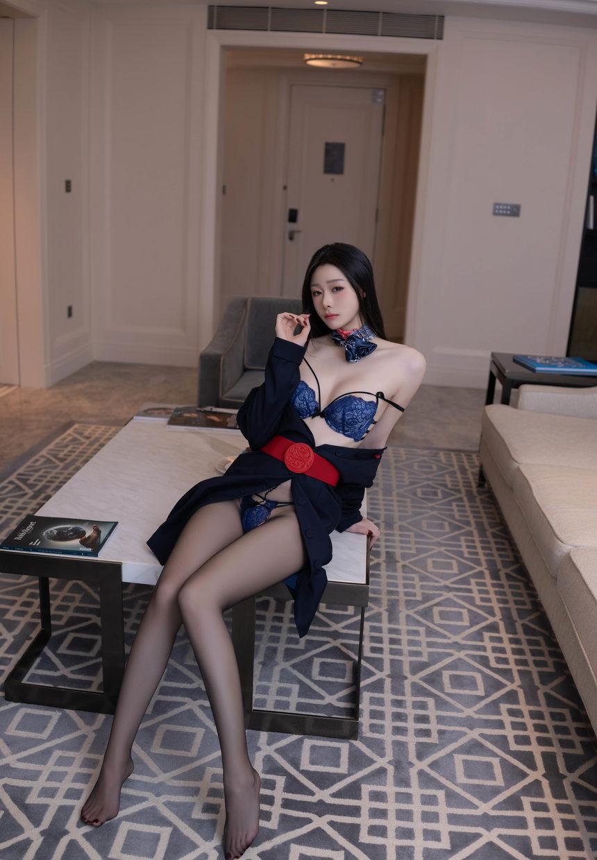 [XiuRen秀人网] 2024.12.13 No.9597 小逗逗 [80+1P]