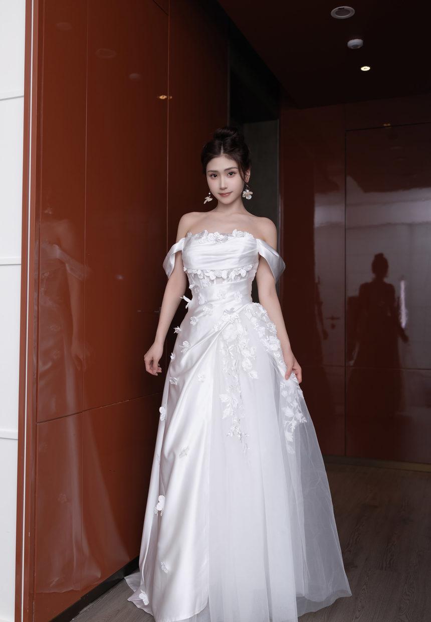 [XiuRen秀人网] 2025.09.26 No.10814 刘婷婷 [80+1P]