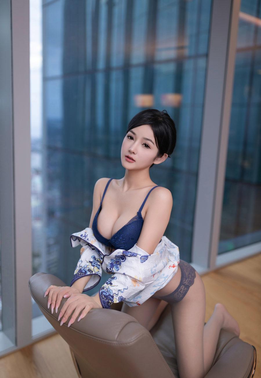 [XiuRen秀人网] 2024.01.09 No.7933 谭小灵 [83+1P]