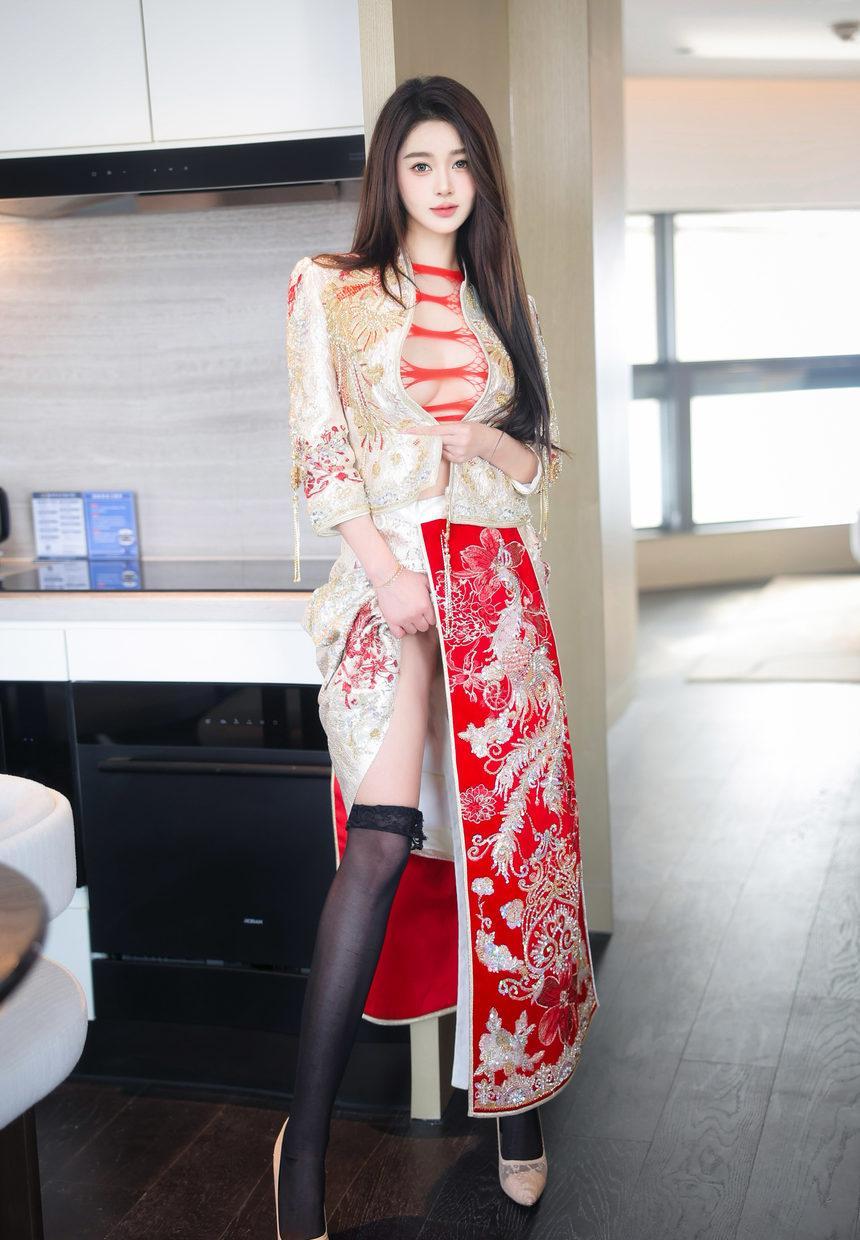 [XiuRen秀人网] 2025.01.26 No.9833 candy糖糖 [88+1P]