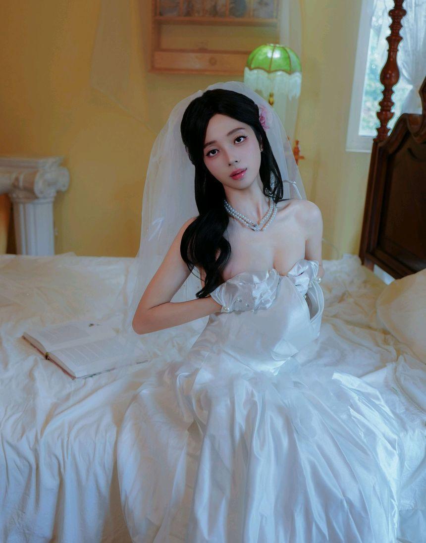 [XiuRen秀人网] 2025.09.16 No.10769 朱朱molly [54+1P]