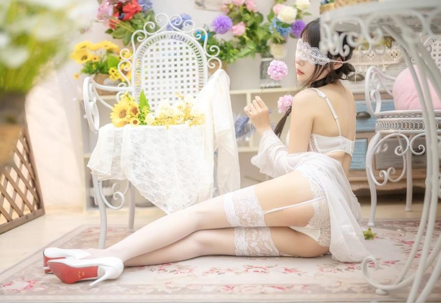 香草喵露露 – NO.021 白色玫瑰[49P2V/1.14GB]