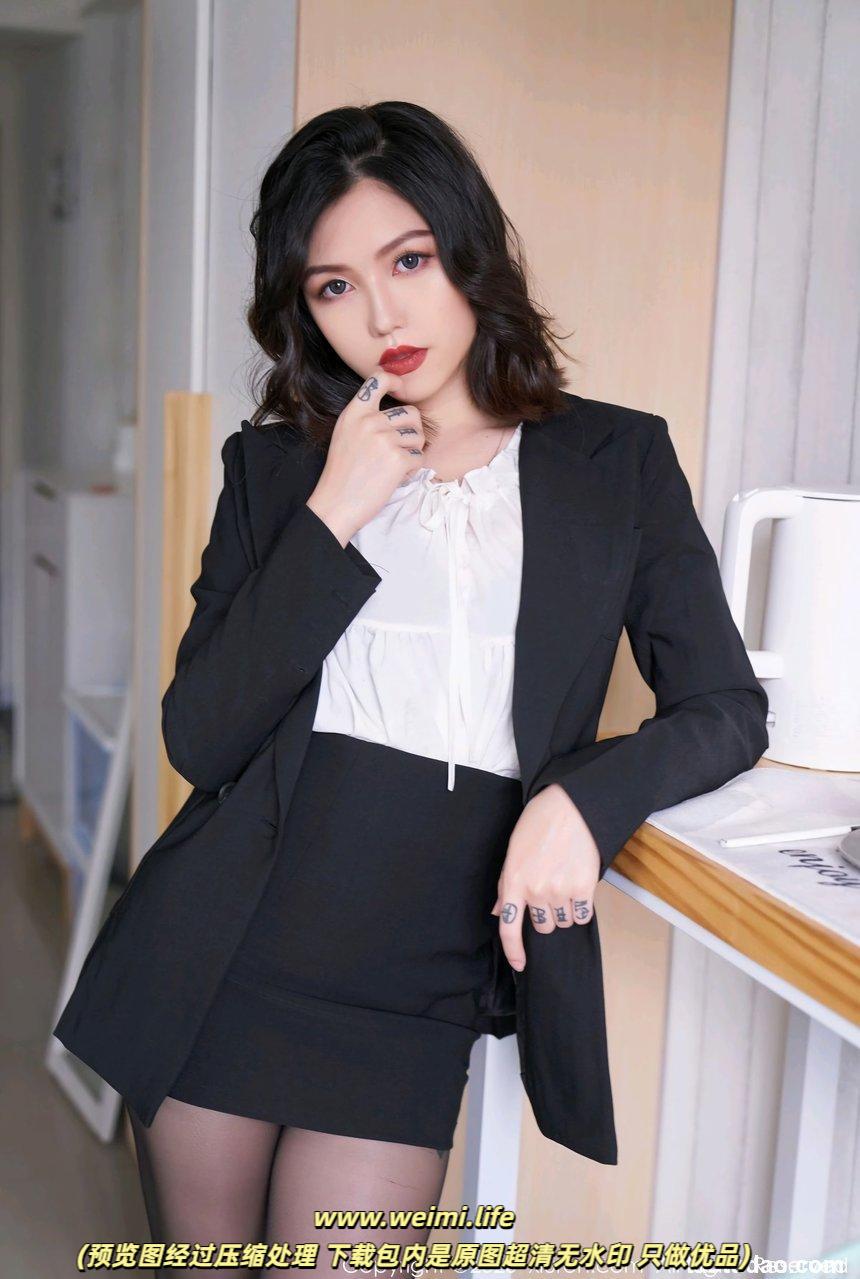 [XiuRen秀人网] 2020.10.29 No.2711 舌尖上的菊花Ace [70+1P]