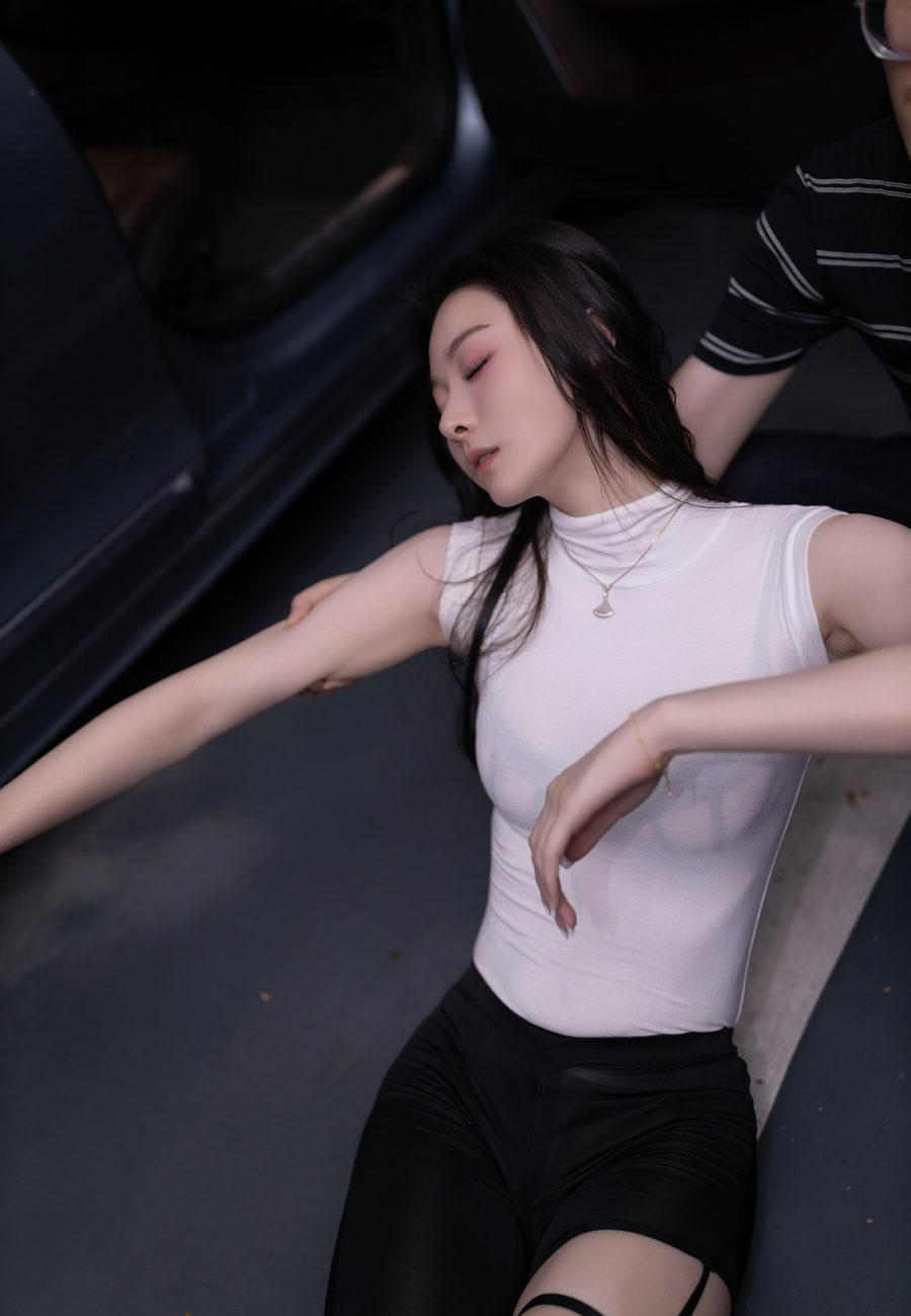 [XiuRen秀人网] 2024.03.21 No.8270 小逗逗 [80+1P]