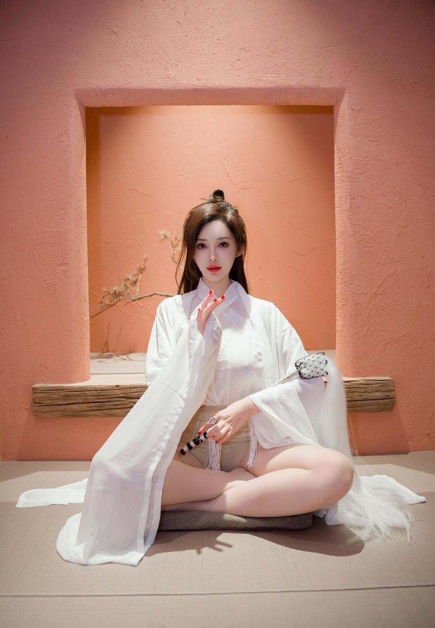 [XiuRen秀人网] 2023.10.07 No.7466 Carol周妍希 [95+1P]