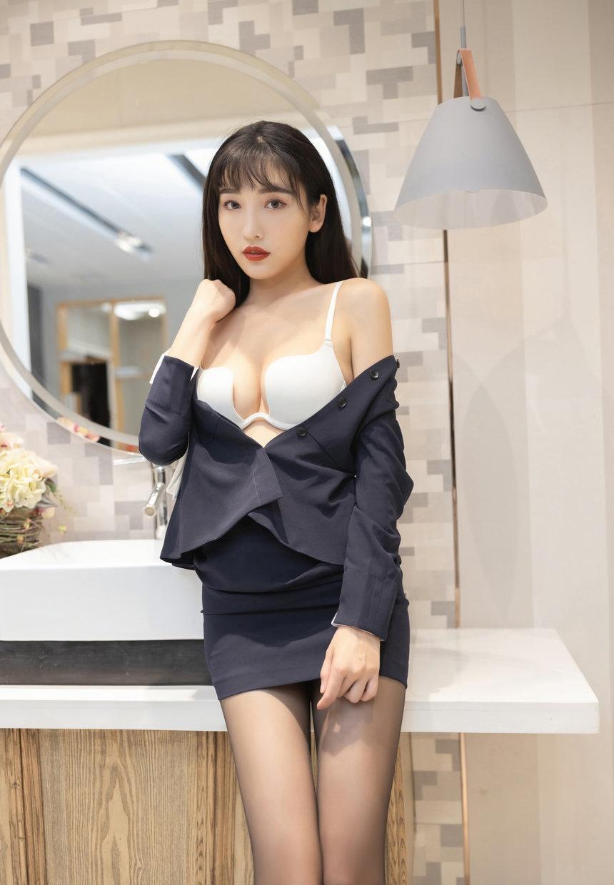 [XiuRen秀人网] 2021.02.18 No.3105 陆萱萱  [82+1P]