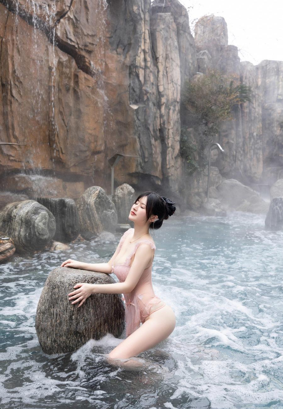 [XiuRen秀人网] 2024.01.30 No.8039 诗诗kiki [84+1P]