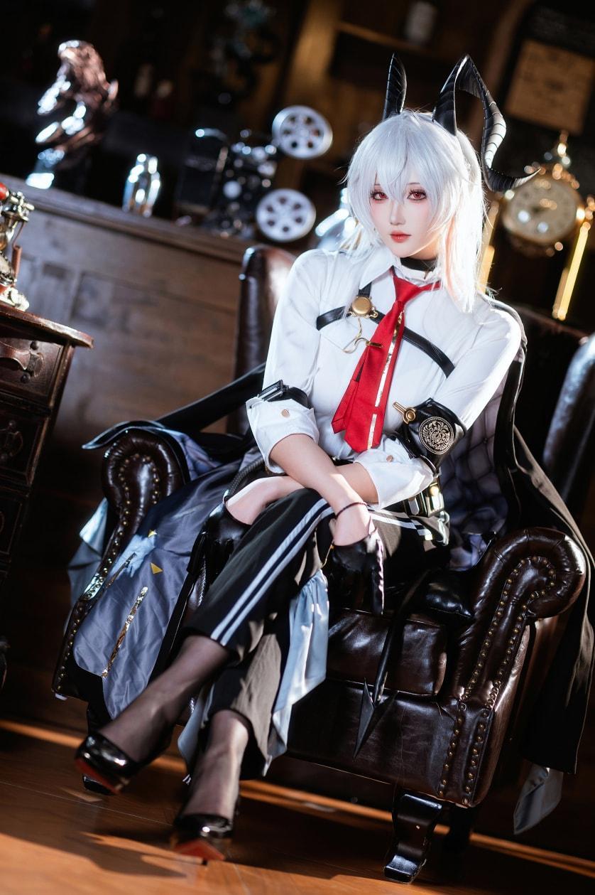 瓜希酱 鸣潮 赞妮-作品推荐