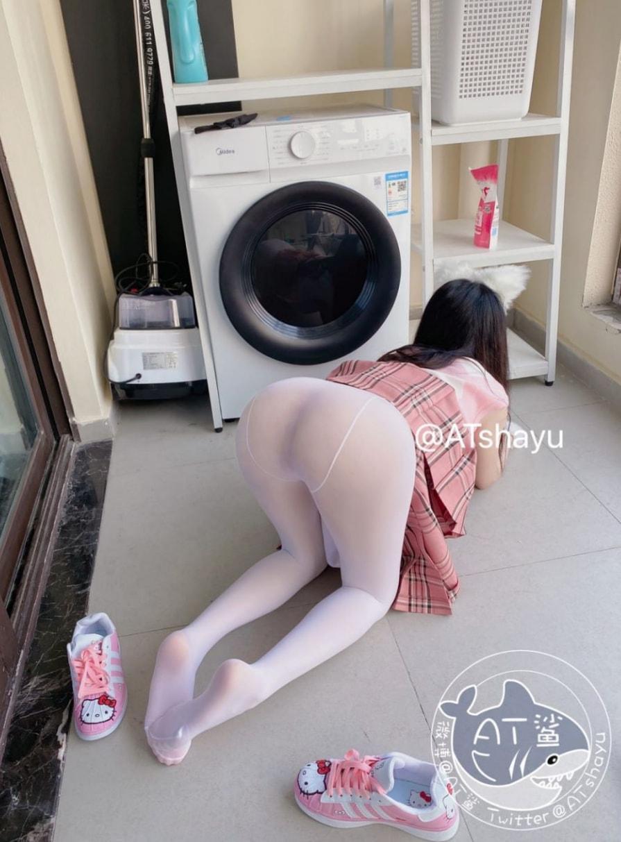 AT鲨 – 白斯宝宝-珍藏版