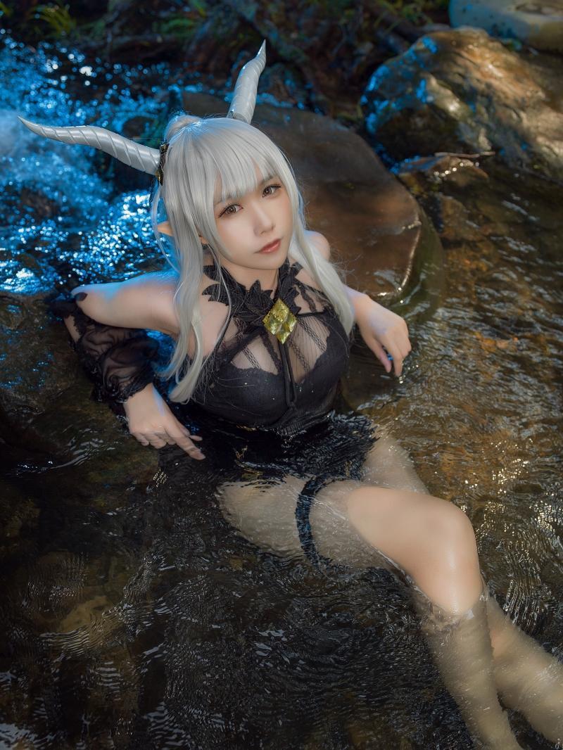 麻花酱 明日方舟 闪灵泳装【20P-254MB】-非常赞